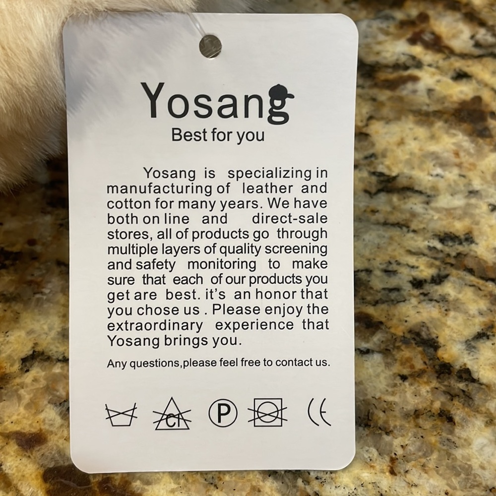 NWT Yosang Faux Rabbit Fur Neck Warmer - Picture 4 of 5